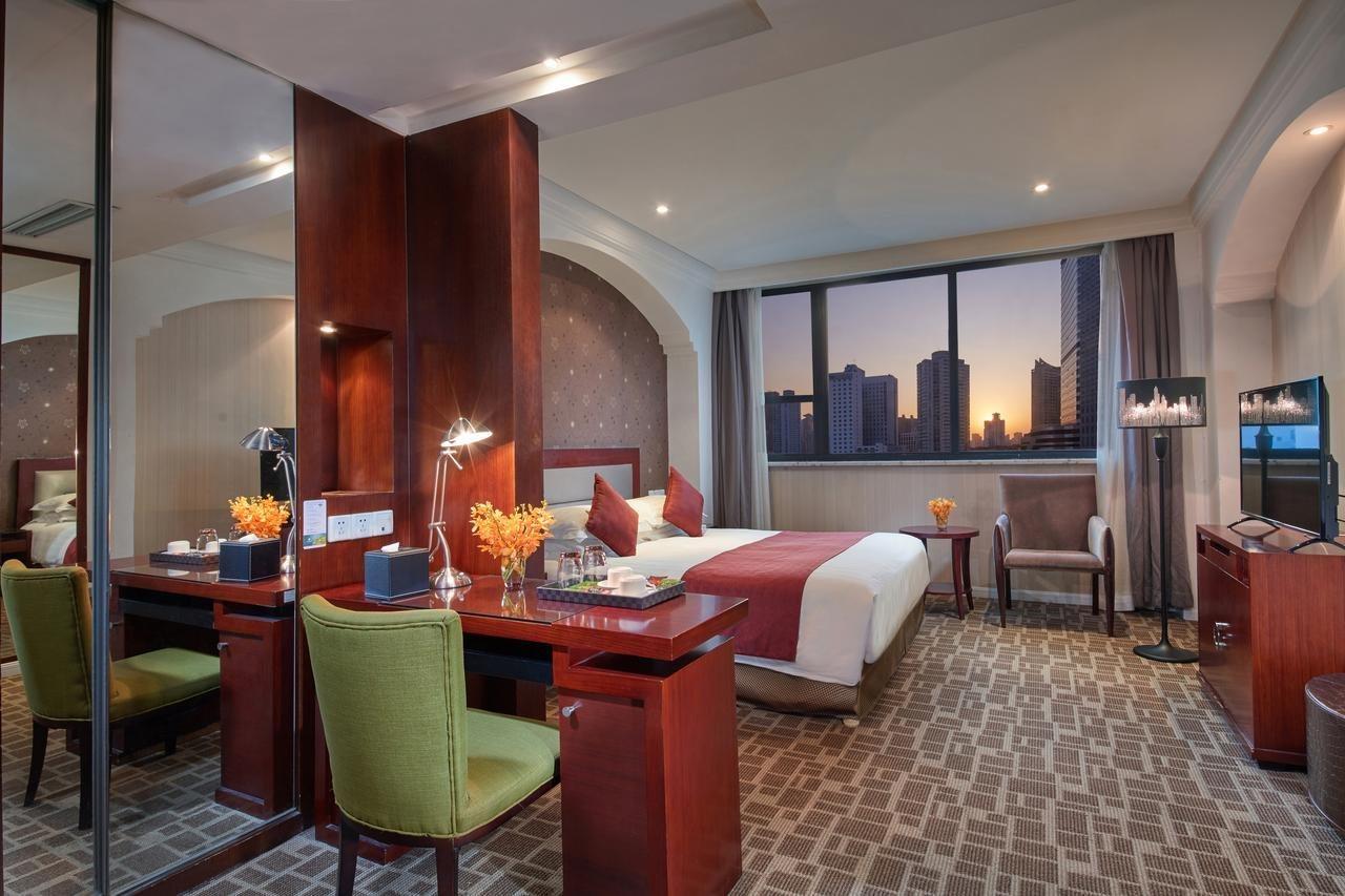 Shanghai New Century Manju Hotel Luoshan @Sniec מראה חיצוני תמונה