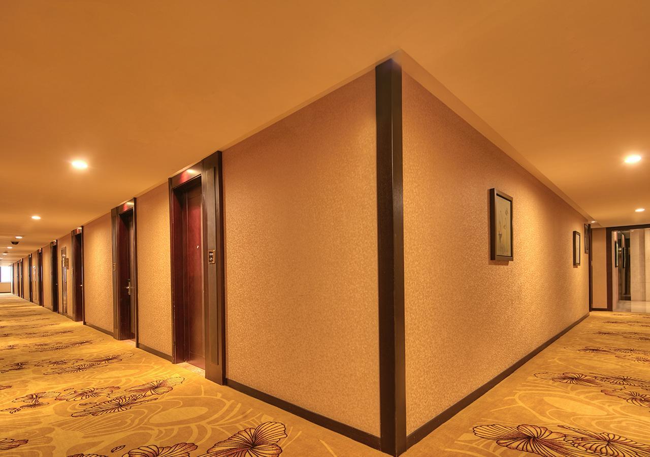 Shanghai New Century Manju Hotel Luoshan @Sniec מראה חיצוני תמונה